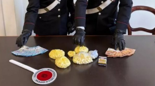 Galliate - Arrestato 25enne per detenzione e spaccio di cocaina