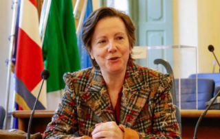 Novara in lutto per la scomparsa della dirigente scolastica Marina Verzoletto