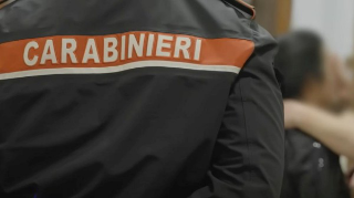 Novara, falsifica i certificati di sicurezza per riaprire il cantiere: imprenditore nei guai